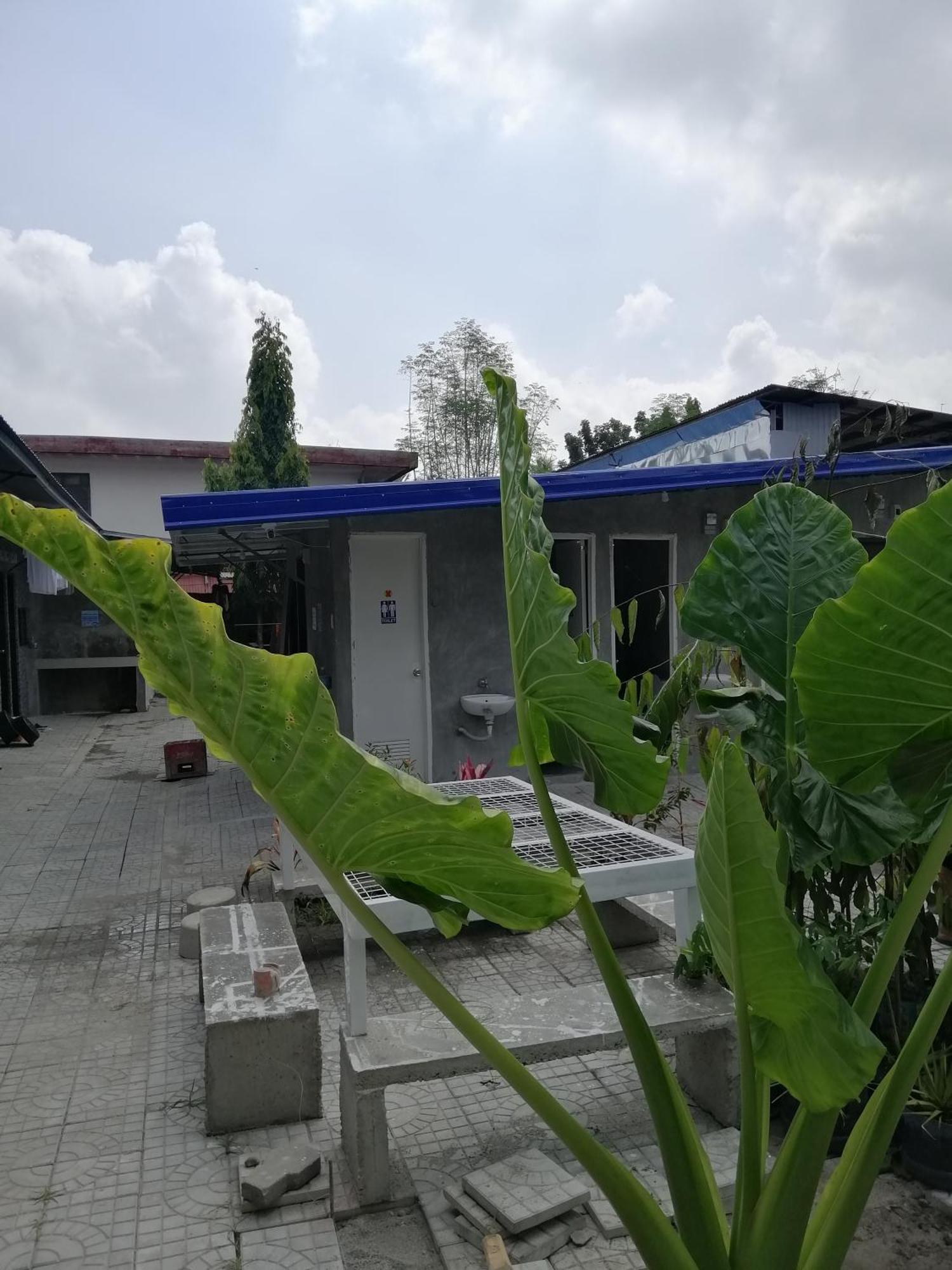 Katrina'S Dorm Hostel Tarlac City Exterior photo